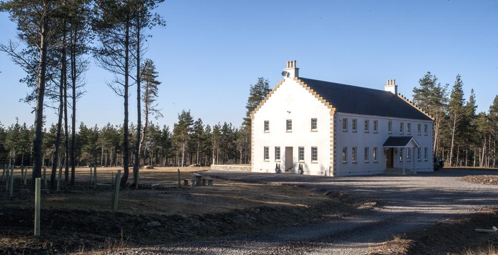 Bed and Breakfast Dinichean House Daviot  Экстерьер фото
